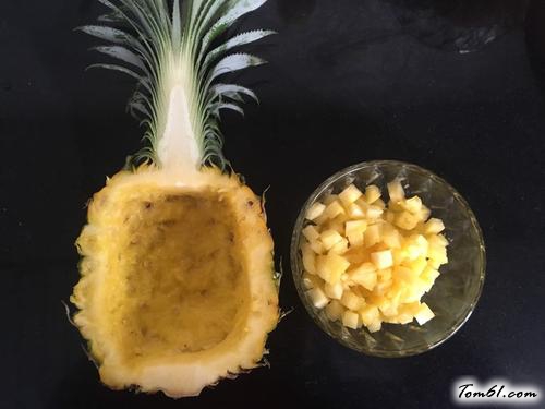 【五彩菠萝饭】