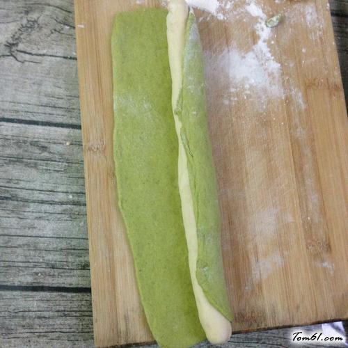 【彩虹猪肉虾仁水饺】