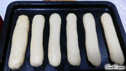 【香葱培根芝士肉松面包】