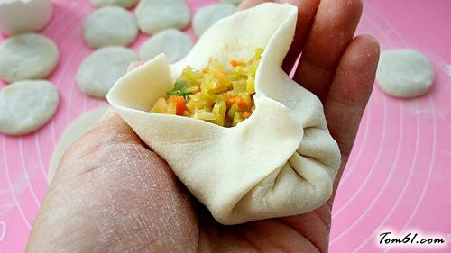 【卷心菜素包子】