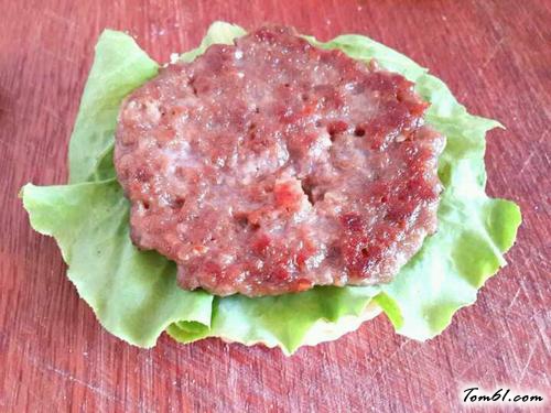 【三层牛肉汉堡】