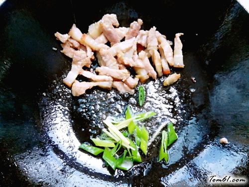 【自家豆角焖面】