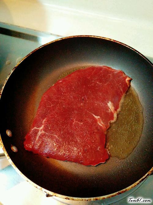 【黑椒煎猪扒】