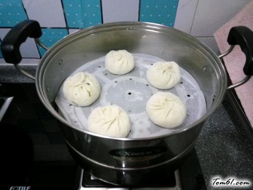 【鸡蛋茴香素包子】