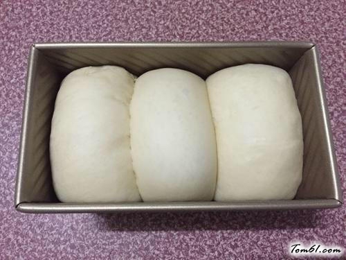 【葡萄干土司】