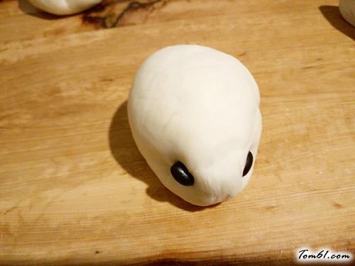 【刺猬奶香馒头】