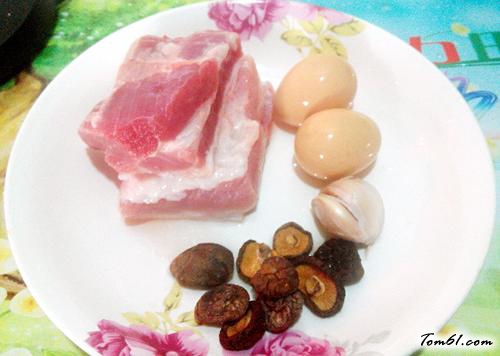 【卤肉饭】