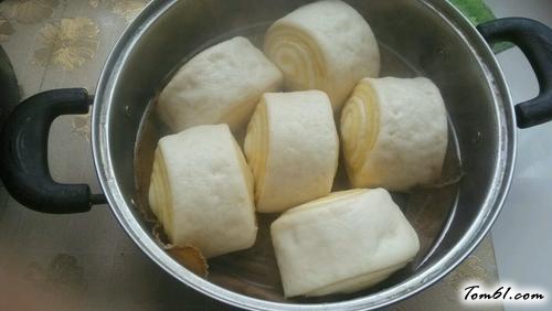 【南瓜双色馒头】