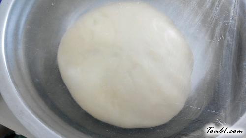 【香葱培根芝士肉松面包】