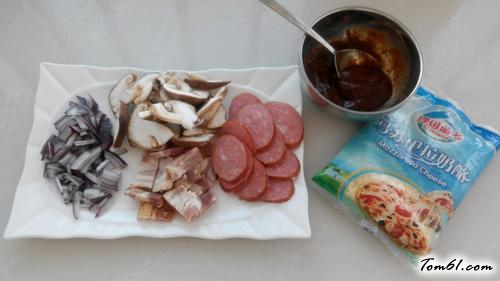 【香菇红肠培根披萨（9寸）】