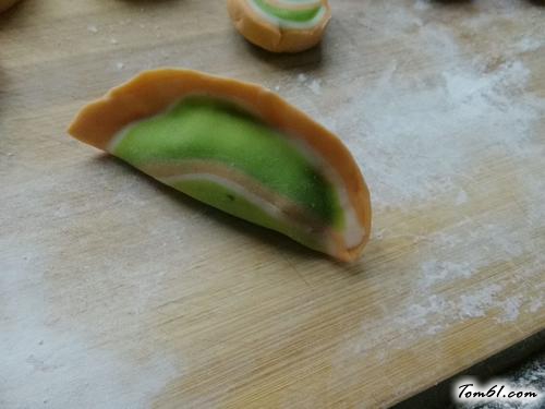 【彩虹水饺】