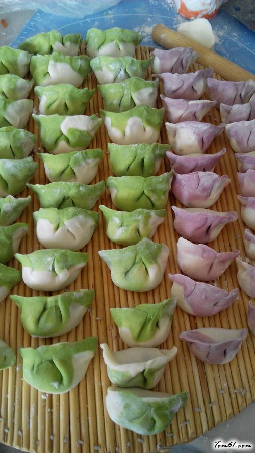 【菠菜水饺】