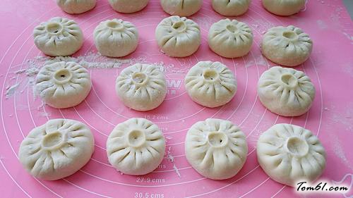 【卷心菜素包子】