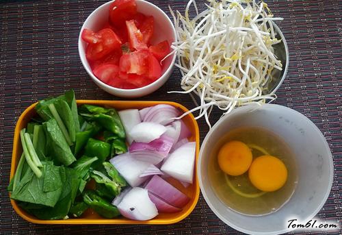 【二节子素炒面】