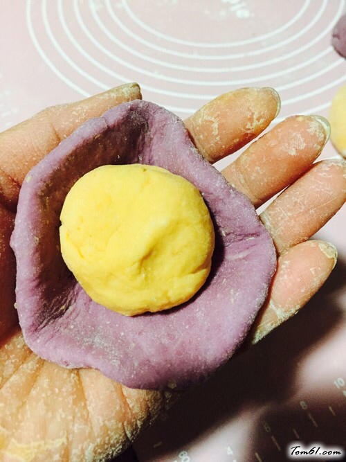 【菊花面包】