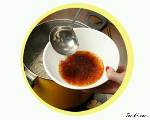 【5分钟完成地道重庆小面牛肉面】