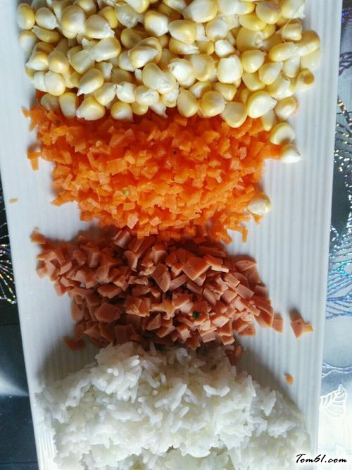 【蔬菜粒炒饭】
