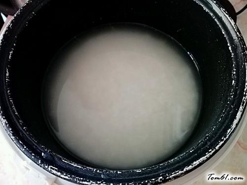 【腊肠豌豆饭】