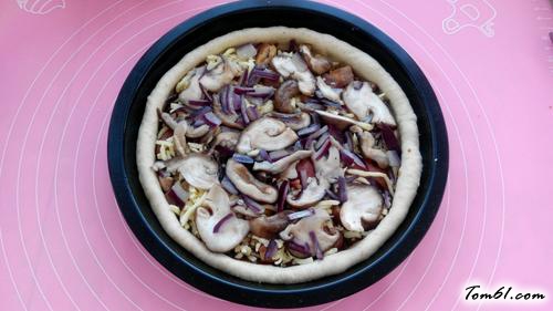 【香菇红肠培根披萨（9寸）】