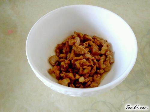 【石锅拌饭】