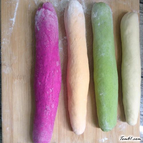 【彩虹猪肉虾仁水饺】