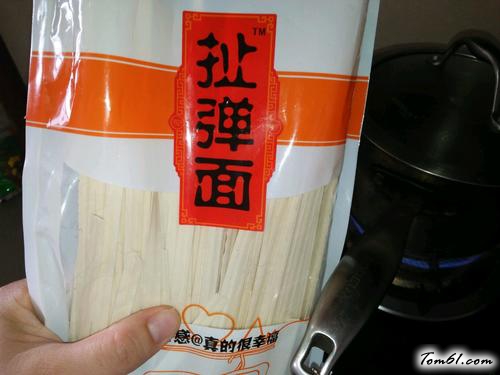 【香辣猪肉香菇拌面】