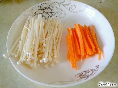 【石锅拌饭】