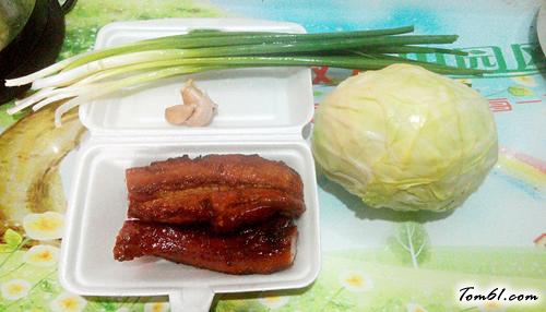 【叉烧包菜炒饭】