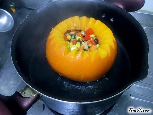 【什锦南瓜蒸饭】