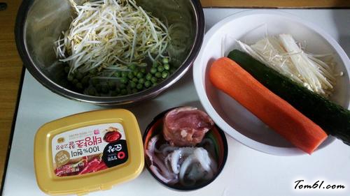 【韩式砂锅拌饭】