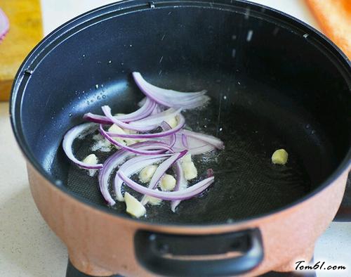 【豆角焖面】