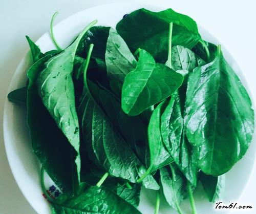 【翡翠白菜饺子】