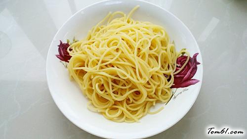 【茄汁培根炒意面】