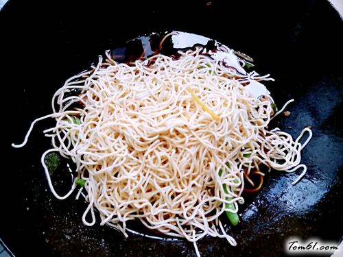 【自家豆角焖面】