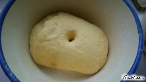 【南瓜双色馒头】