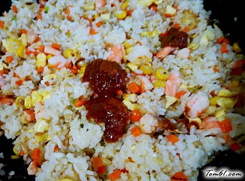 【咖哩虾仁炒饭】