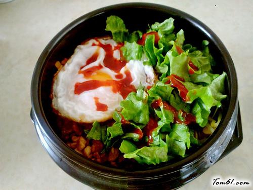 【石锅拌饭】