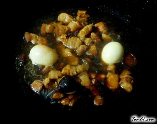 【卤肉饭】