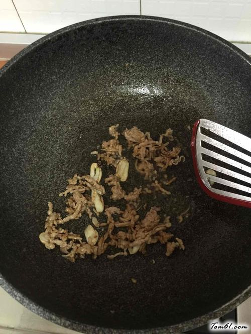 【青椒肉丝面】
