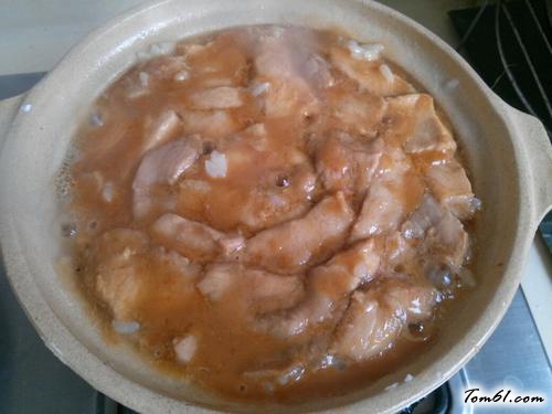 【胡萝卜瘦肉煲仔饭】