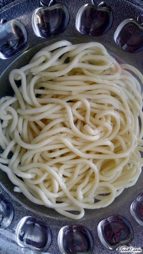 【新疆炒拉条子】