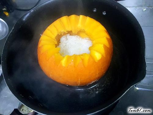 【什锦南瓜蒸饭】