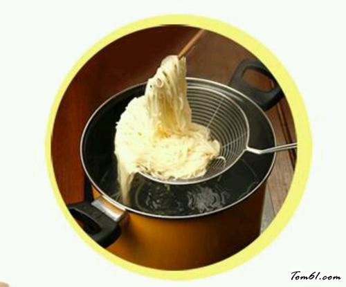 【5分钟完成地道重庆小面牛肉面】