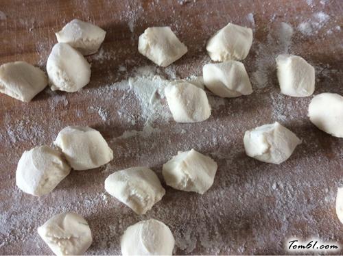【茴香苗素水饺】