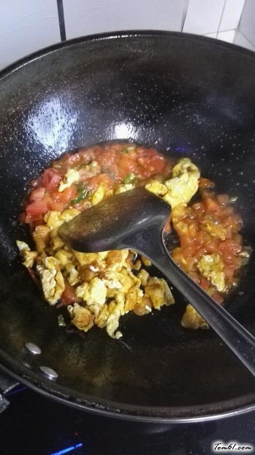 【鸡蛋西红柿菠菜汤面】
