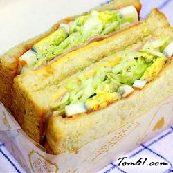 沼夫三明治的做法