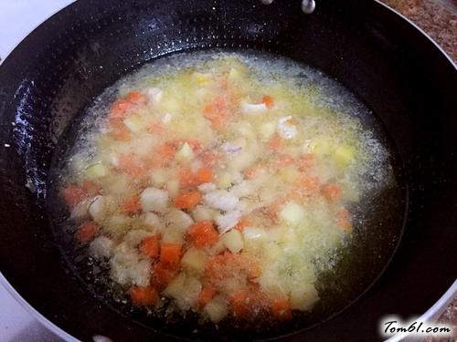 【咖喱土豆鸡饭】