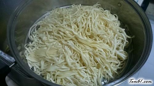 【豆角炒肉卤面】