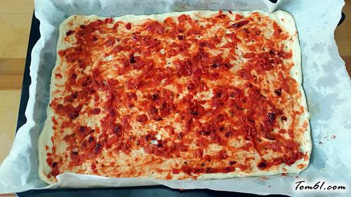 【薄底火腿披萨】