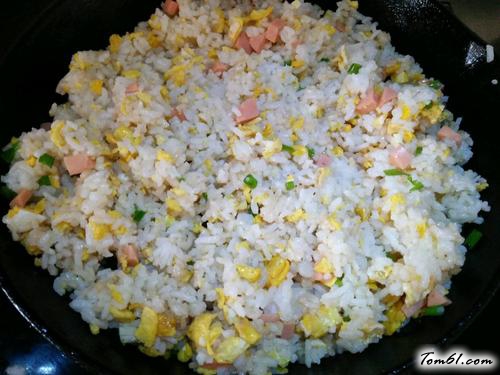 【火腿蛋炒饭】